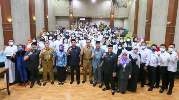 Sebanyak 388 Tenaga  Kesehatan PPPK Kota Bandung Dilantik