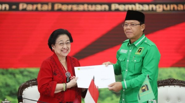 Mardiono Serahkan Hasil Rapimnas PPP ke Megawati, Dukung Ganjar Pranowo Jadi Capres