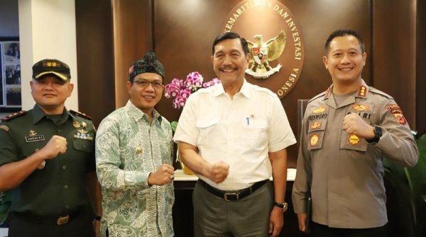 Bupati Bandung Pastikan Pembangunan Pusat Latihan Atletik di Pangalengan Kondusif
