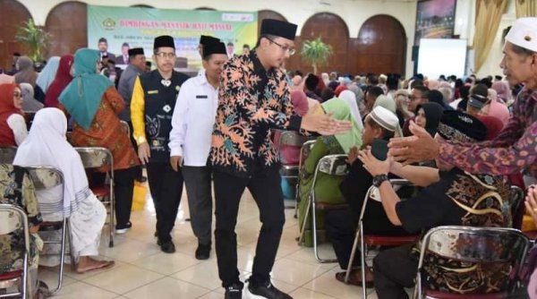 Sebanyak 2.300 Jama'ah Haji Asal Sidoarjo Berangkat ke Tanah Suci