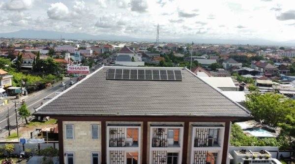 FIFGROUP Resmikan Solar Panel ke-10 di Denpasar