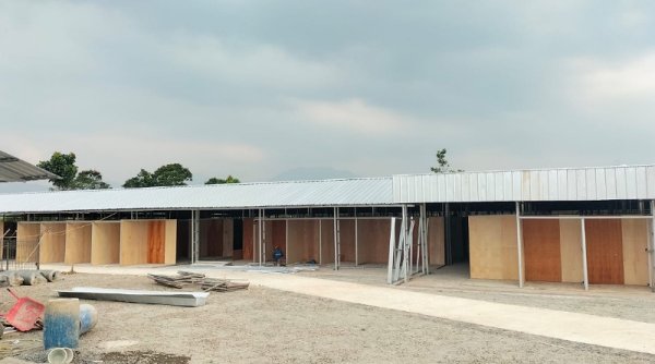 Pasar Sementara Belum Rampung, Relokasi Pedagang Pasar Ciparay ke TPS Ditunda