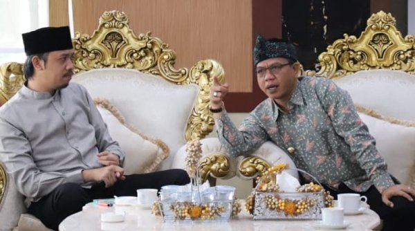 Studi Tiru Pengelolaan Wisata ke Bukittinggi, Walkot Bukittinggi: Kang Dadang Sosok Merakyat karena Mudah Dijumpai
