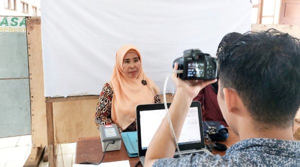 Kemenkumham Jatim Berikan Pelayanan Keimigrasian kepada Warga Pulau Bawean Gresik