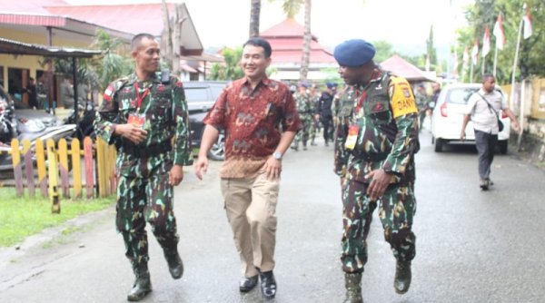Dede Farhan Aulawi Beri Arahan di Sat Brimobda Papua Soal DOB