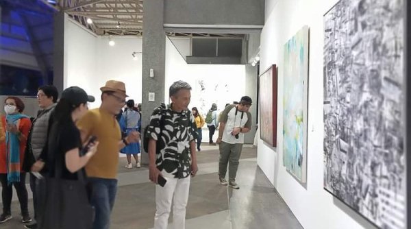 Menikmati Karya 27 Perupa dalam Pameran "Aesthetic Defense Mechanism" di Galeri Nyoman Nuarta
