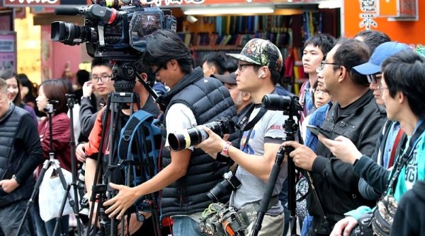 Jurnalis Semakin Didesak untuk Menjaga Akurasi dan Kebenaran dalam Pemberitaan