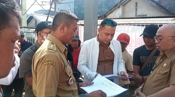 Sidak Balai RW, Walkot Eri Cahyadi Bahas Stunting dan Pembangunan Gedung Serbaguna