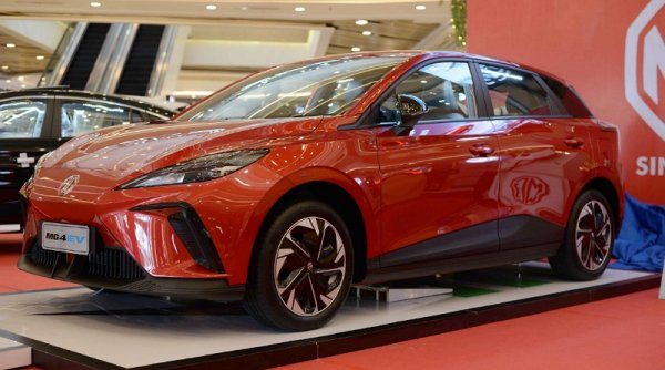 MG Hadirkan Solusi Kendaraan Hijau Revolusioner MG4 EV!