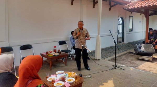 Dada Rosada, "Semua Caleg Saya Doakan Semoga Menjadi Dewan"