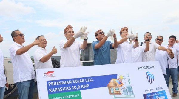 Dukung Energi Baru Terbarukan, FIFGROUP Pasang Solar Panel yang ke-11