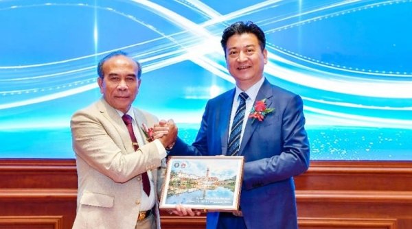 Huawei Memperbarui MoU dan Kerja Sama dengan Otoritas Keamanan Siber Nasional di Indonesia