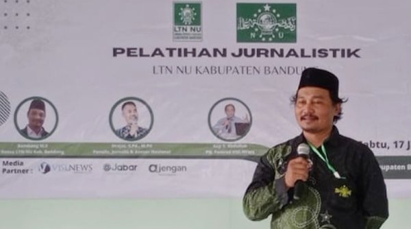 K.H. Yusuf Ali Tantowi Dorong LTN NU Kab. Bandung untuk Terus Mengadakan Pelatihan Jurnalistik