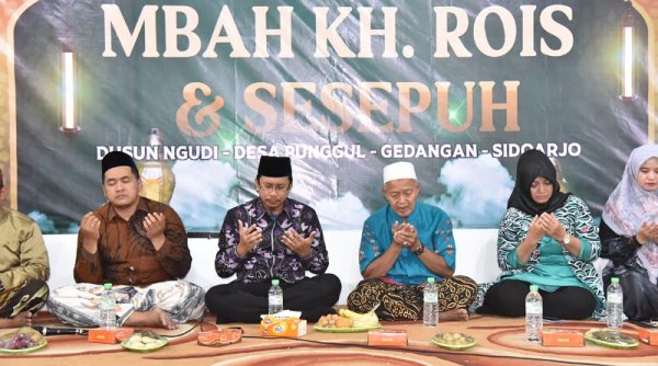 Haul Kyai Rois ke 102, Gus Muhdlor: Warga Desa Punggul Gedangan Tidak Melupakan Jasa Ulama