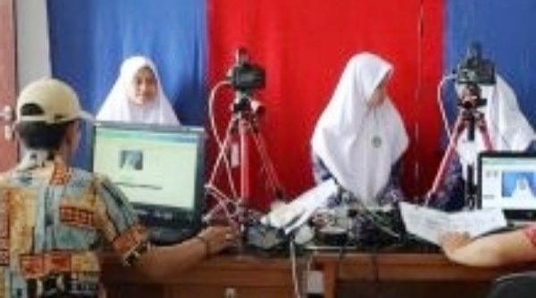Persiapan Pemilu 2024, Pemkot Surabaya Ngebut Rekam KTP-el Remaja dan Pelajar