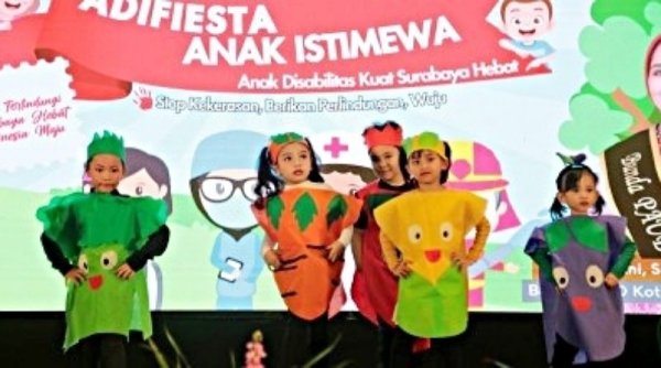 Perayaan HAN 2023, Ini Hadiah Wali Kota Eri Cahyadi untuk Anak Berprestasi di Surabaya