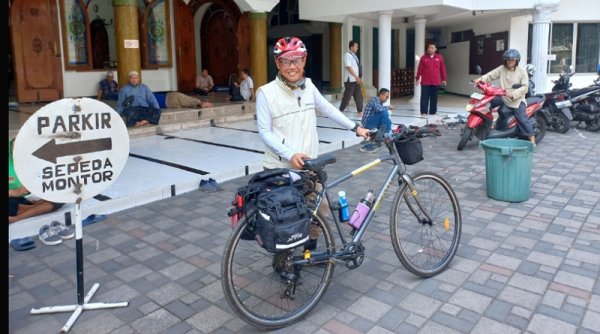 PASSION | Pegowes Bandung H. Edi Sudjono Gowes Napak Tilas Sejarah Islam di Jawa Timur, Ini Persiapannya