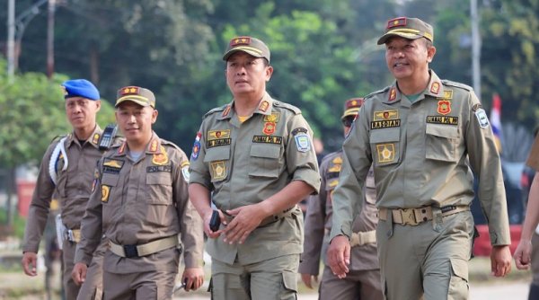 2.200 Satlinmas Kota Bandung Dikukuhkan untuk Pengamanan Pemilu 2024