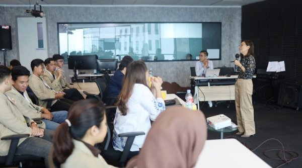 Mahasiswa Ekonomi UGM Tilik Jalur Karir di FIFGROUP