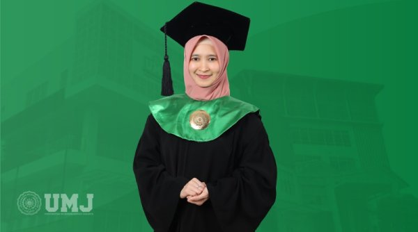Jadi Guru Besar di Usia 30 Tahun, Prof. Tria, "Ibu saya meminta"