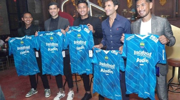 Lawan Persis Solo, Persib Kembali Pakai Jersey Utama