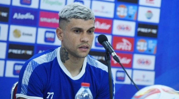 Lupakan Hasil Pahit, Ciro Ajak Pemain Persib Siapkan Laga Selanjutnya