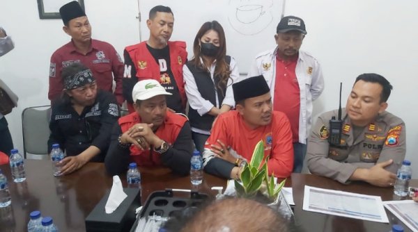 AMI dan MADAS Minta Bupati Sidoarjo Kembalikan Para Pedagang Pasar Larangan Sisi Timur ke Tempat Semula