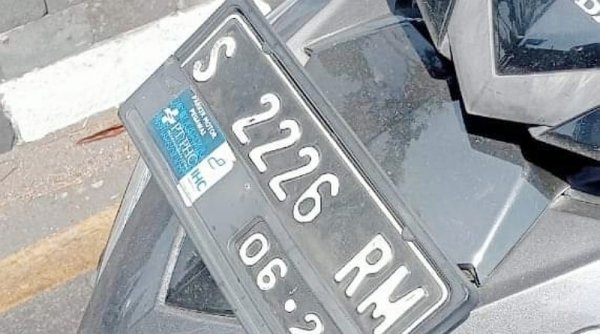 Pengendara Motor Asal Bluru Tewas Terlindas Bus di Jalan Raya Waru