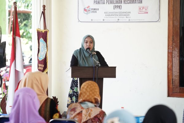 Bunda PAUD Kabupaten Sidoarjo Membuka Workshop Peningkatan Kompetensi Tenaga Pendidik Anak Usia Dini