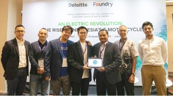 Dukung Percepatan Transisi Ke Motor Listrik, Foundry dan Deloitte Indonesia Meluncurkan Riset Electric Vehicle