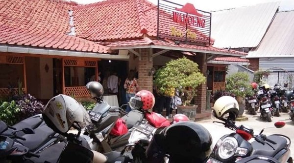 KULINER | Waroeng Mas Pry Tempat Makan yang Layak untuk Ngajak Keluarga
