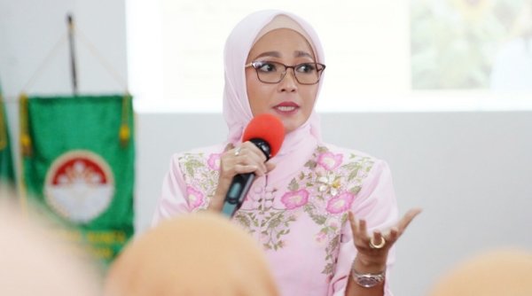 Eny Yaqut Minta Istri Pejabat Kemenag Menjaga Komunikasi yang Nyaman dan Tidak Bersikap Arogan