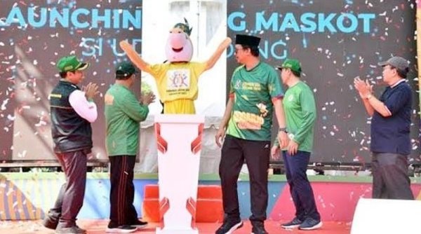 Bupati Sidoarjo Kenalkan Si Udeng Maskot Porprov Jatim 2023