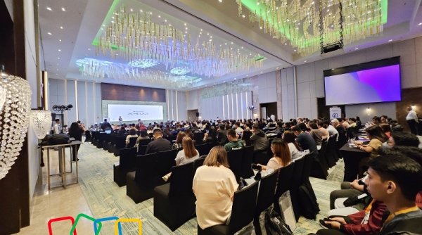 Perkuat Pertumbuhan Bisnis Kawasan Asia Pasifik, Zoho Merayakan Pencapaian 100 Juta Pengguna