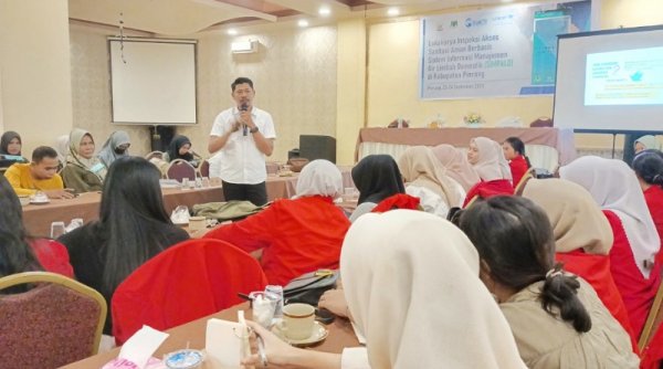 Sedot Lumpur Tinja, UPT PALD Pinrang Pakai Aplikasi Daring