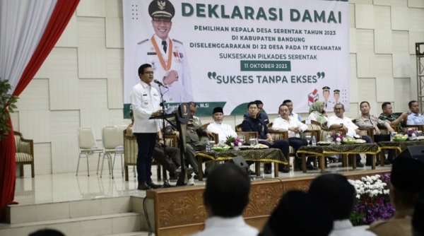 Pesan Bupati Bandung Dalam Pilkades Serentak di 22 Desa "Rangkul Semuanya Untuk Bersama Membangun Desa"