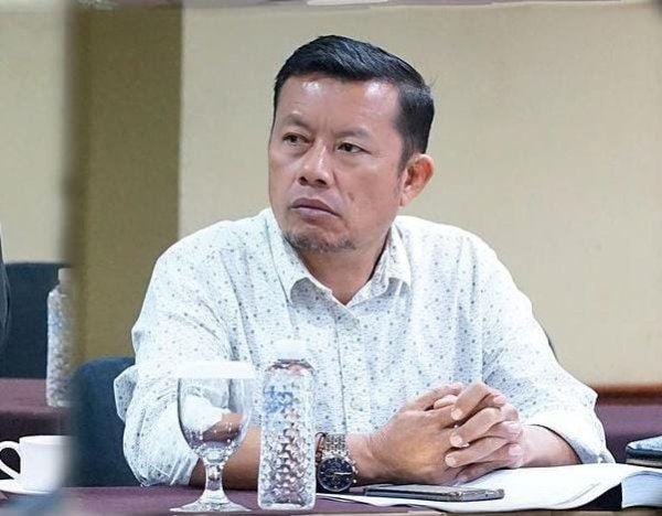 Distribusikan Air Bersih Lewat Truk Tangki, Tete Kuswara : Semoga Elnino Segera Berakhir