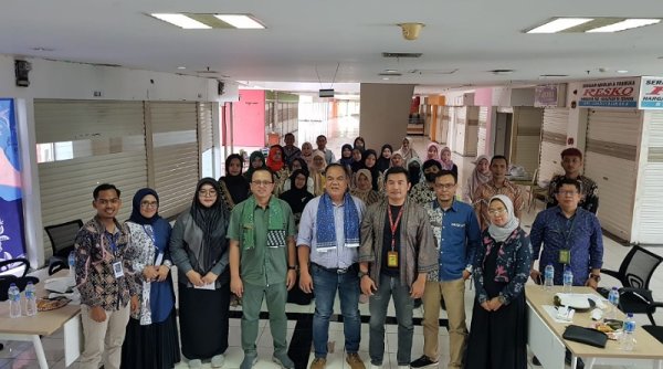 Upaya Meningkatkan IKM, Pemkab Bandung Gelar Pelatihan Motif Batik Kina