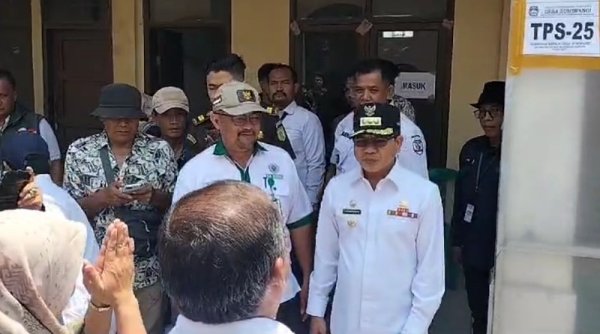 Bupati Bandung Monitoring Pelaksanaan Pilkades Serentak 2023