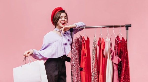 Fashion Trends 2023: Lebih dari 50% Gen Z Beli Pakaian Formal
