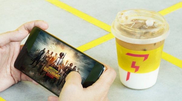 Flash Coffee dan iQOO Gelar Kegiatan bagi Penggiat E-Sport