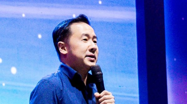 Siap Menang di Era New Creator Economy, Denny Santoso Ingatkan Hindari 'Chicken Mindset'