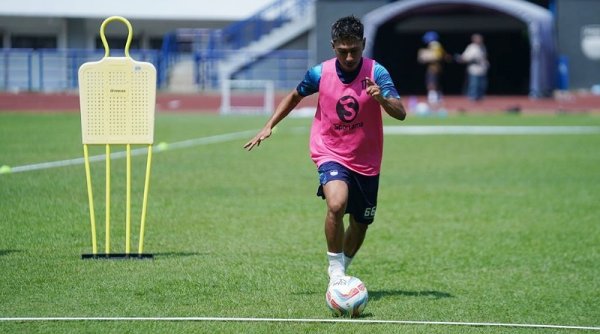 Jelang FIFA Match Day, Bek Persib Sato Dipanggil Timnas Filipina