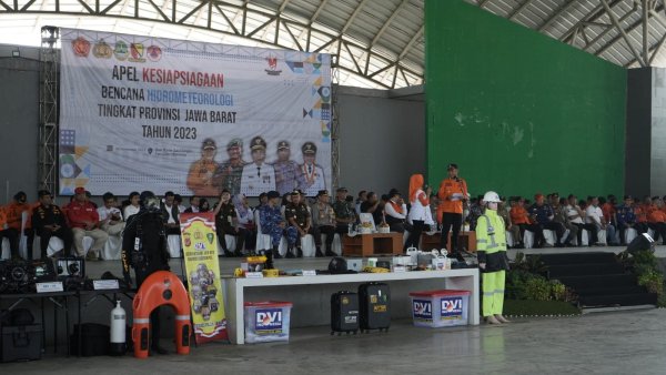 Pemprov Jabar Laksanakan Apel Siaga di Soreang, Bey Triadi : Persiapan Menghadapi Hidrometerologi