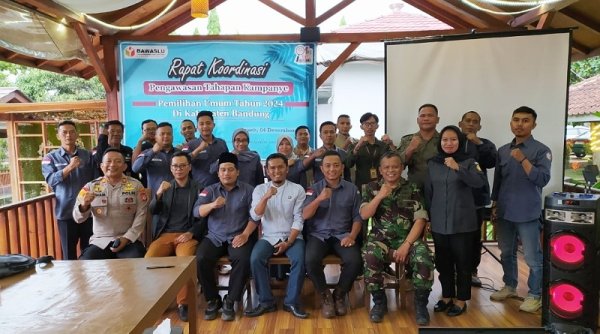Panwaslu Kecamatan Paseh Gelar Rakor Pengawasan Kampanye Pemilu 2024