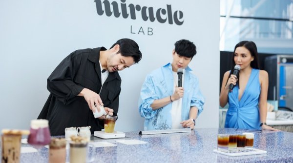 Resmikan Gerai Perdana di Singapura, Miracle Coffee Kini Hadir di ArtScience Museum