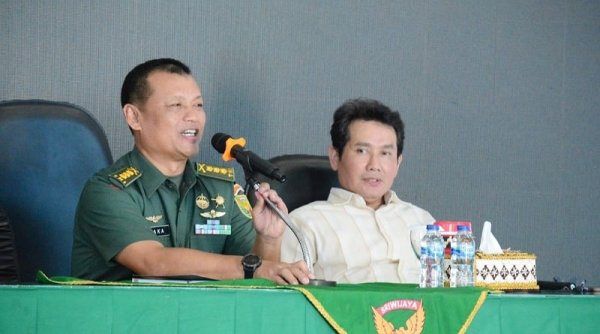 Dede Farhan Hari ini jadi Narsum di Korem 043/ Garuda Hitam - Lampung