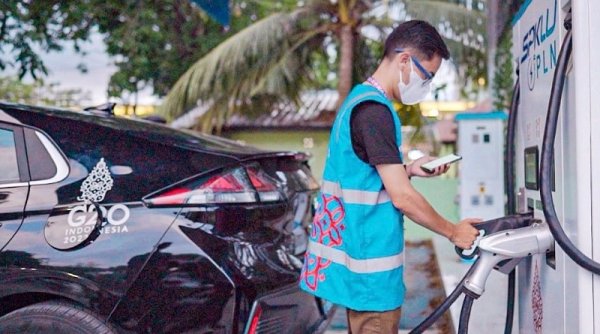 Traveling Pakai Mobil Listrik? Ada Aplikasi PLN Mobile untuk Akses Lokasi SPKLU Terdekat