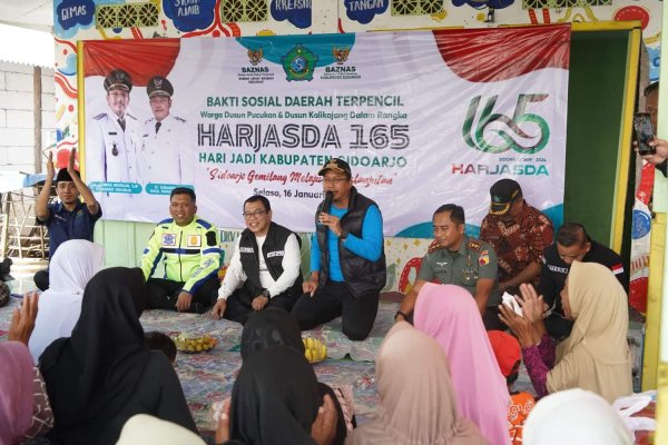 Baksos Bersama Forkopimda di Dusun Terpencil, Gus Muhdlor Segera Perbaiki Fasum Pucukan