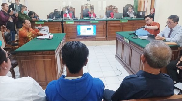 Mantan Karyawan Ungkap Ellen Sulistyo Pindahkan Aset Resto Sangria ke Resto Kayanna dan Ketjombrang